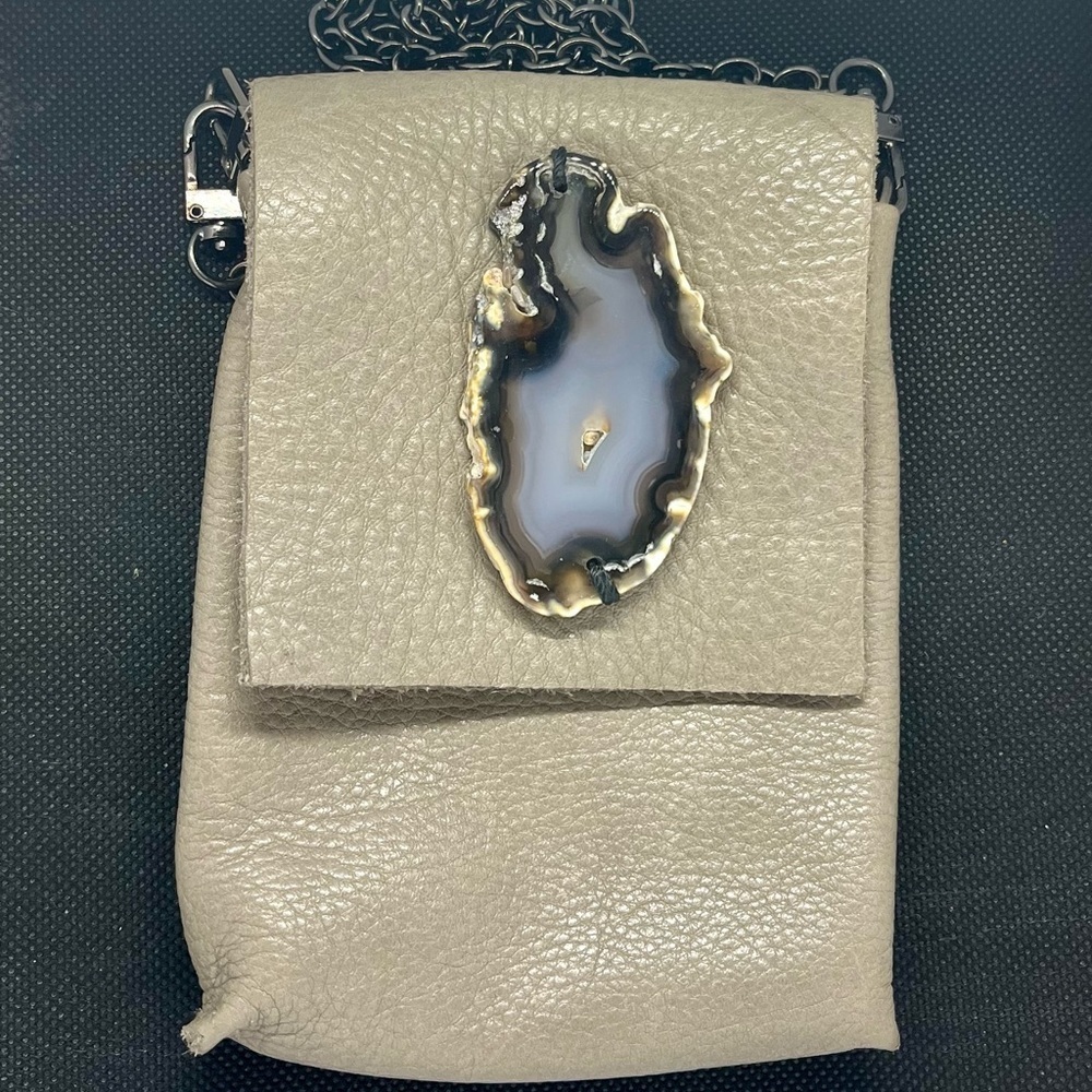 EvokeWomen Leather Cellphone bag